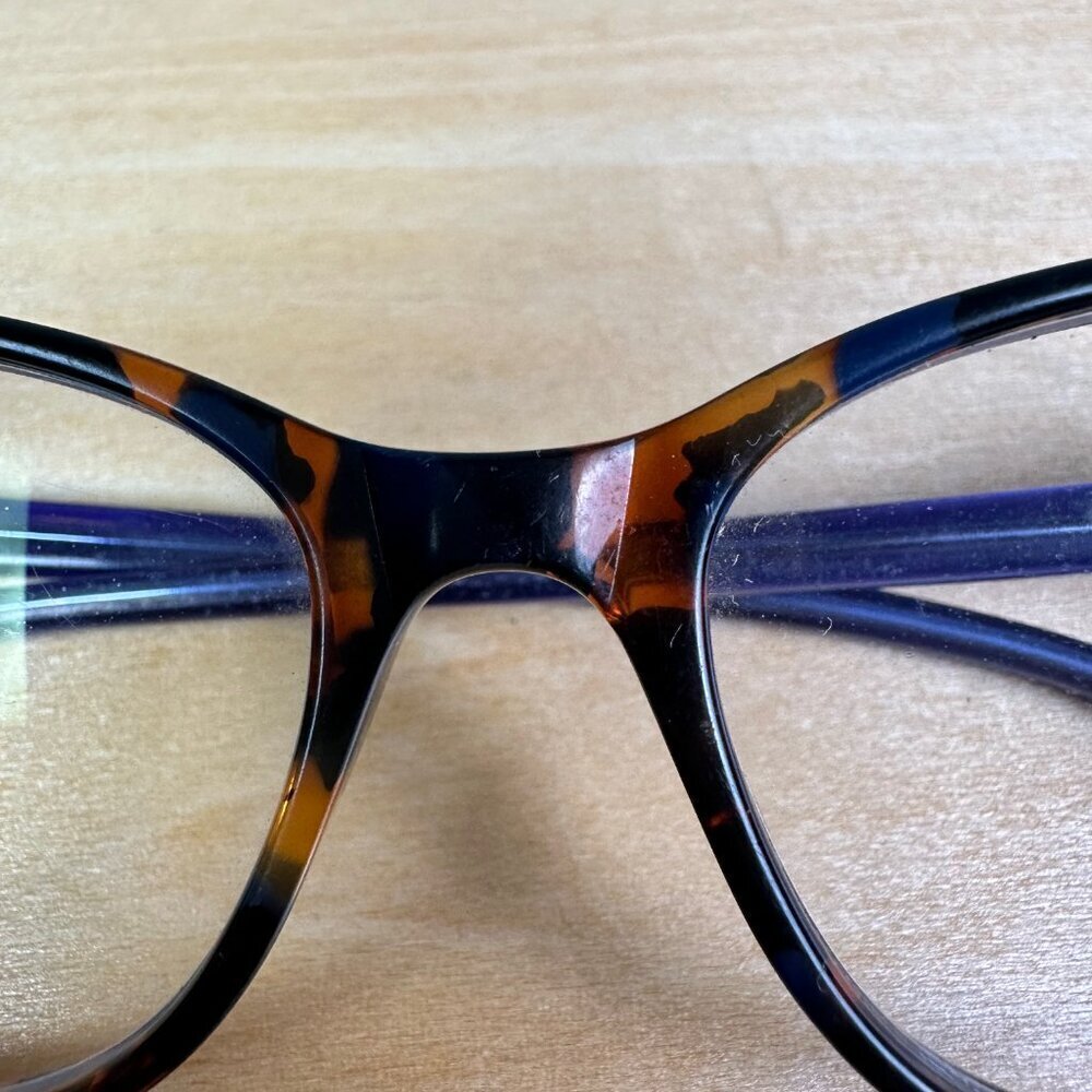 Lilly Pulitzer Brynn Tortoise & Blue Acrylic Oval Cat-Eye Eyeglasses - Picture 2 of 4
